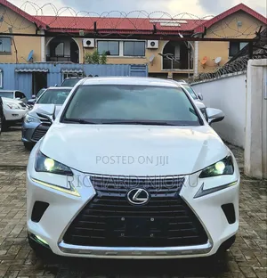 Lexus NX 200 FWD 2021 White