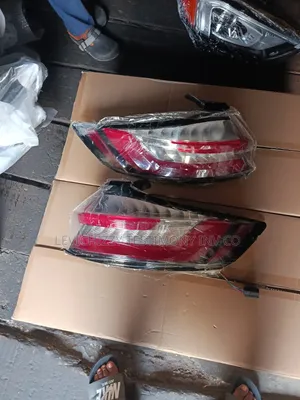 2019,2020,2021,2022,2023 Ford Edge Rear Light