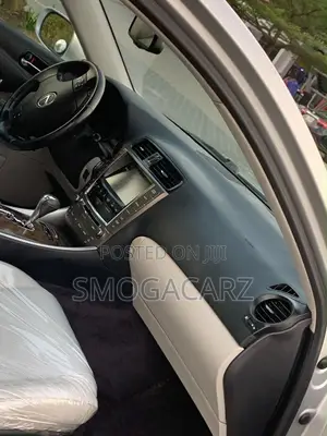 Lexus IS 250 2010 Silver