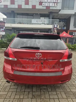 Toyota Venza V6 2010 Red