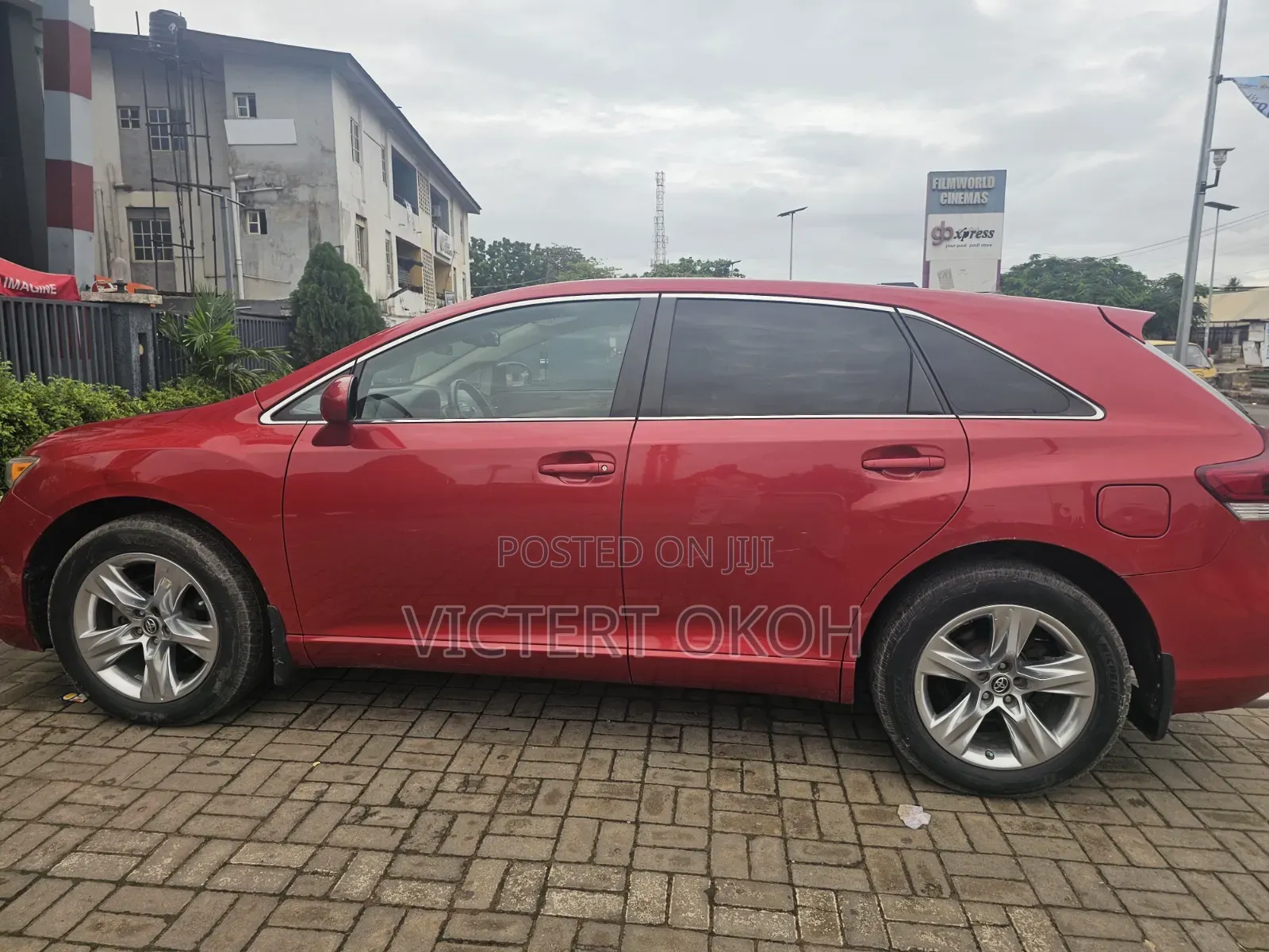 Toyota Venza V6 2010 Red