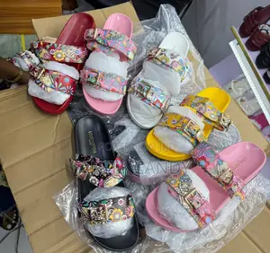 Zara Slide