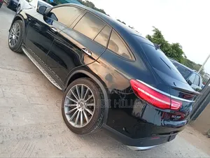 Mercedes-Benz GLE-Class 2016 Black