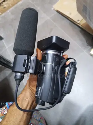 SONY HXR -MC 58 Video Camera