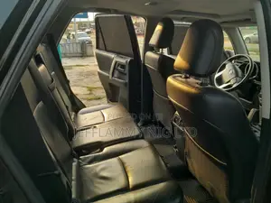 Toyota 4-Runner Limited 4X4 2013 Black