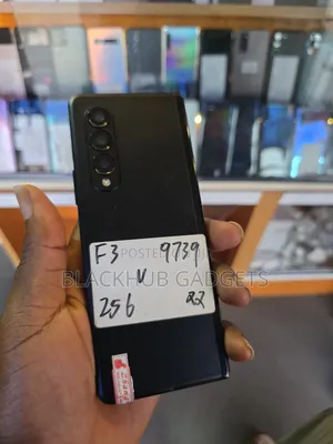 Samsung Galaxy Z Fold 3 256 GB Black