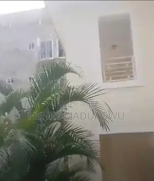 5bdrm Duplex in Jabbi, Jabi for rent