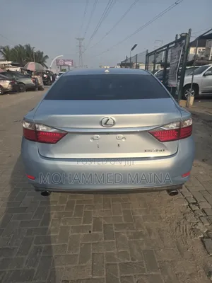 Lexus ES 2012 Blue