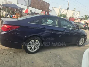 Hyundai Sonata 2012 Blue