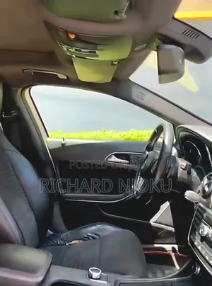 Mercedes-Benz GLA 250 2016 White