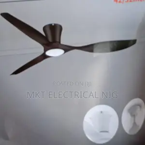 52” Ceiling Fan With Light - Remote Controlled