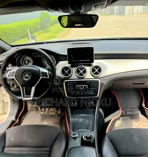 Mercedes-Benz GLA 250 2016 White