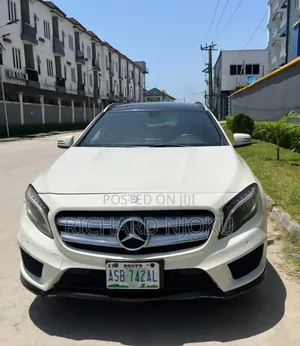 Mercedes-Benz GLA 250 2016 White