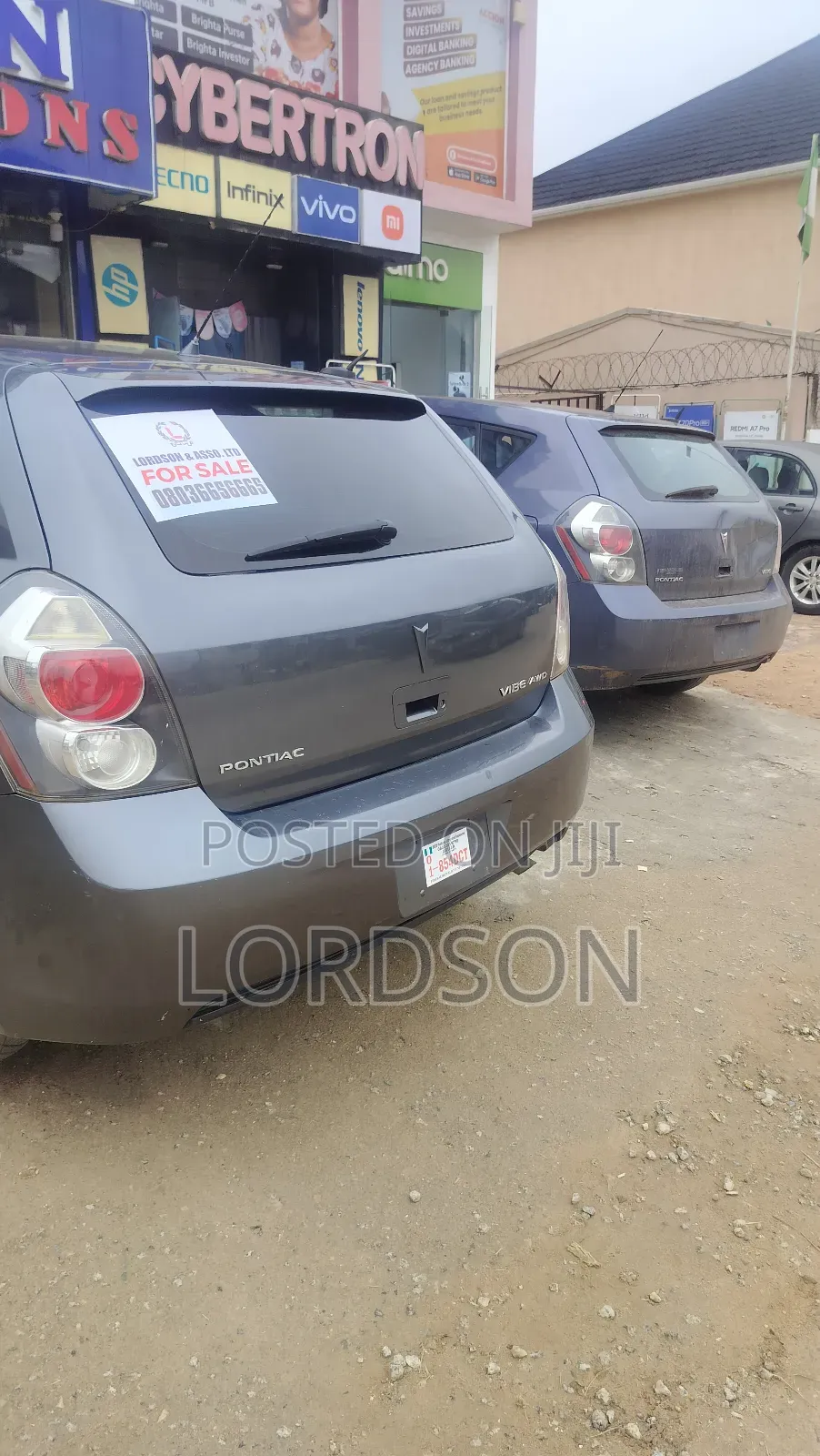 Pontiac Vibe 2010 Gray