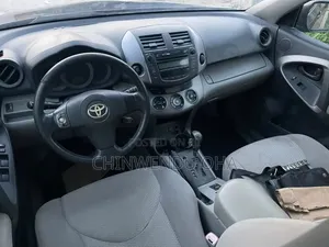 Toyota RAV4 2008 Blue