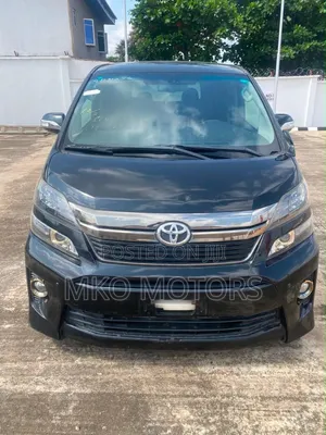 Toyota Vellfire 2.5 Z 2017 Black