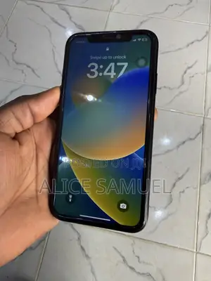 Apple iPhone XR 64 GB Black