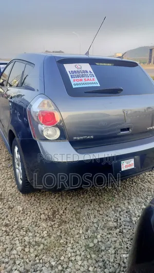 Pontiac Vibe 2010 Gray