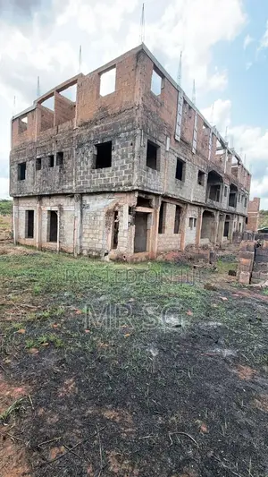 2bdrm Block of Flats in Idemili for sale