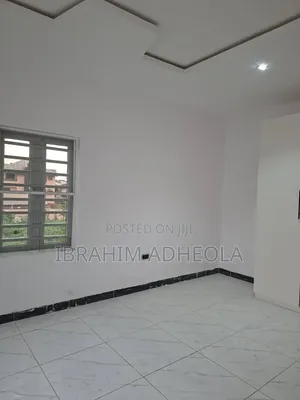 3bdrm Apartment in Arowojobe Estate, Mende for rent