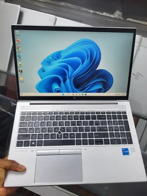Laptop HP EliteBook 850 G8 8GB Intel Core i5 SSD 256GB