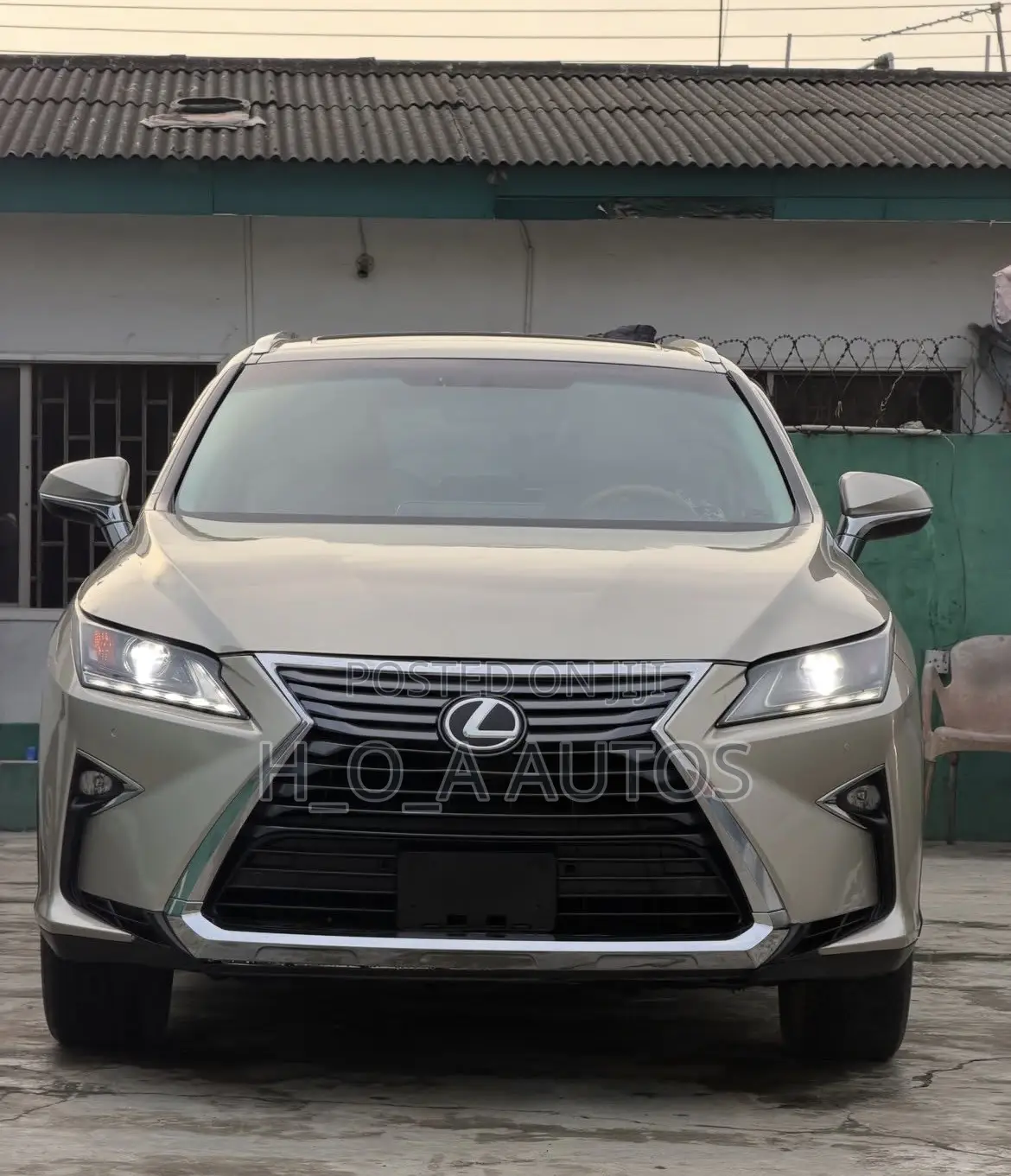 Lexus RX 350 AWD 2017 Gold