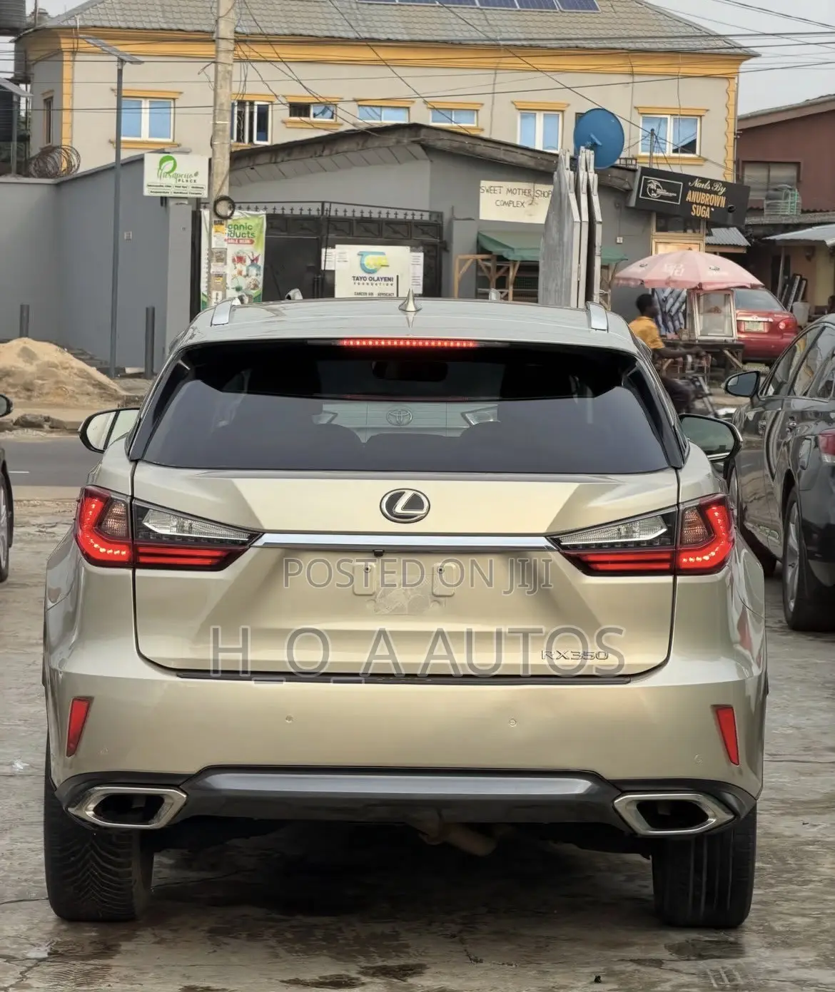 Lexus RX 350 AWD 2017 Gold