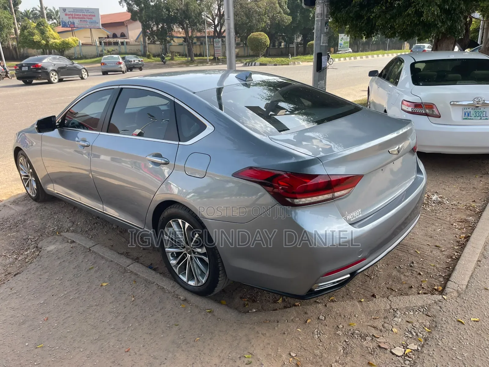 Hyundai Genesis 2016 Gray