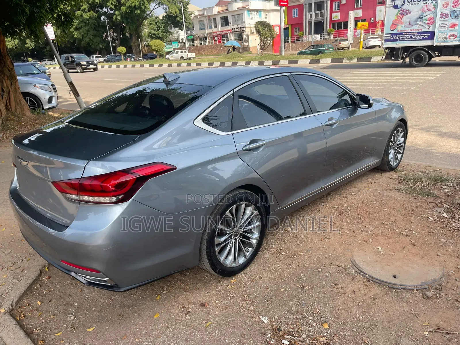 Hyundai Genesis 2016 Gray