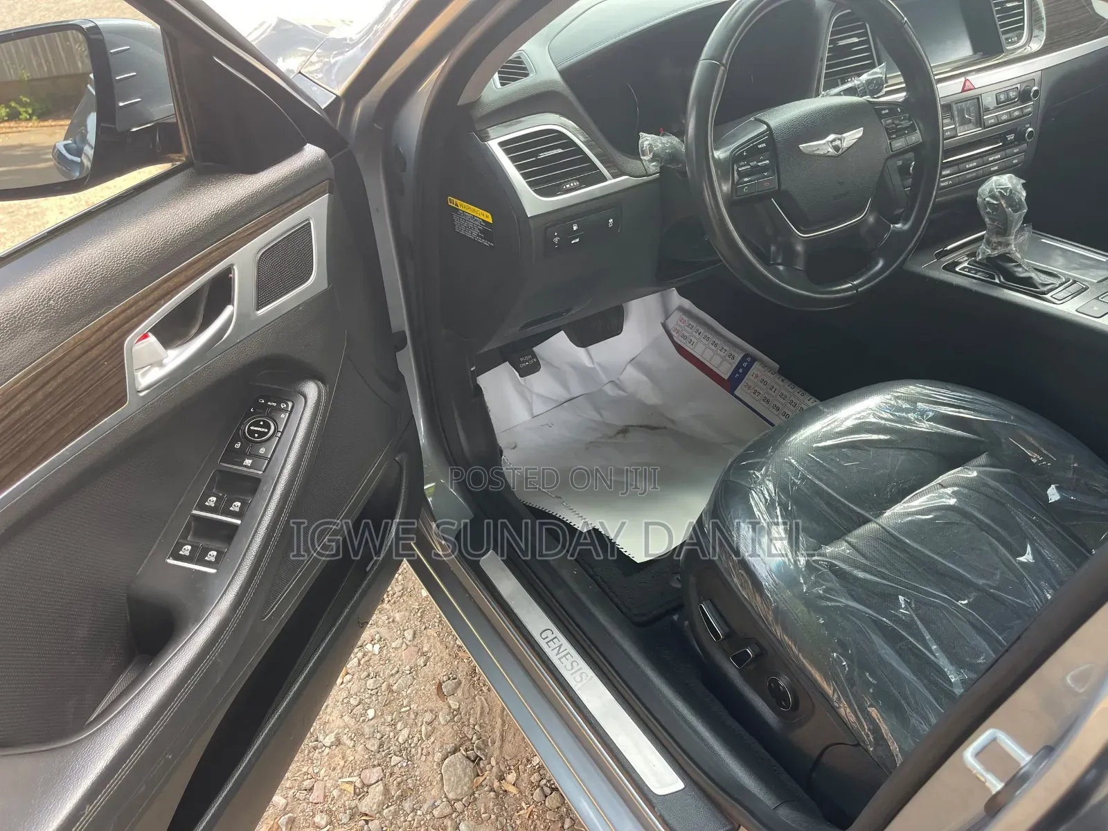 Hyundai Genesis 2016 Gray