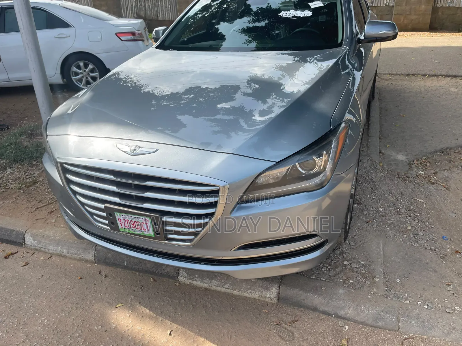 Hyundai Genesis 2016 Gray