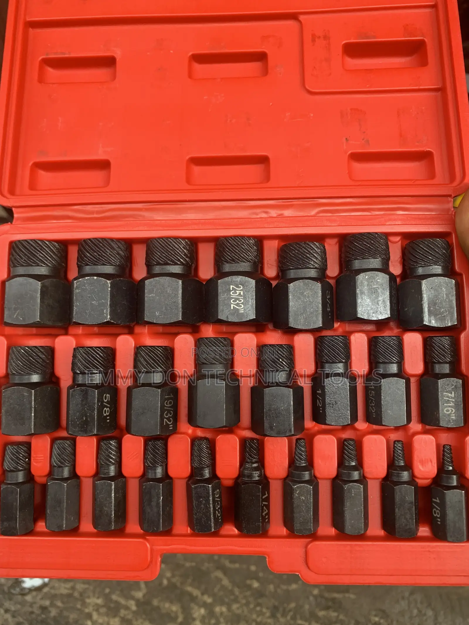 Nut Extractor