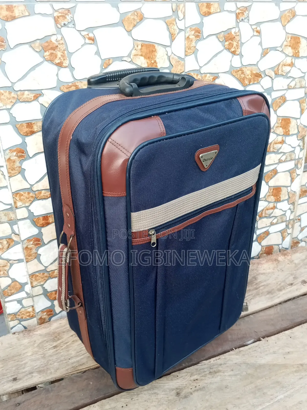 Luggage Medium Size