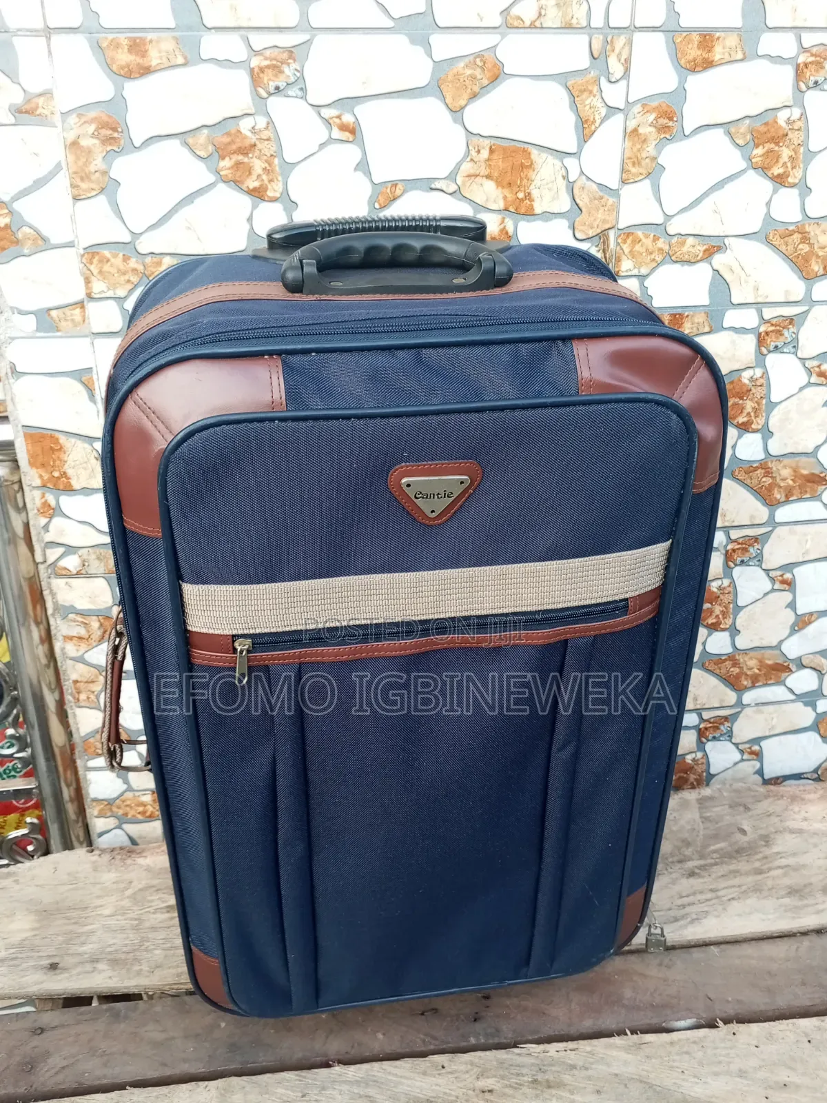 Luggage Medium Size