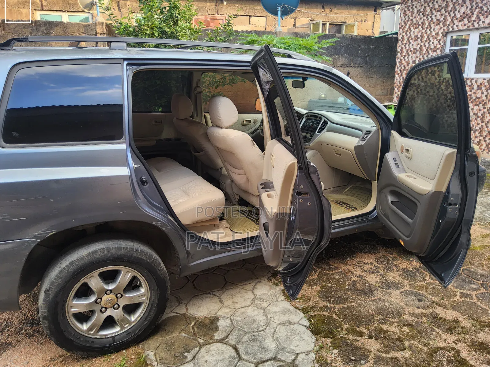 Toyota Highlander 2005 Blue