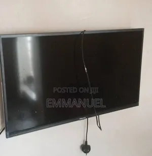 Hisense 32 Inches TV