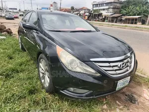 Hyundai Sonata 2012 Black