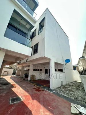 3bdrm Townhouse/Terrace in Ologolo for sale