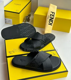 High Quality Latest Design Various Colours Fendi Pam Slippers