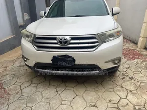 Toyota Highlander 2013 White