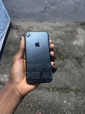 Apple iPhone 7 128 GB Black