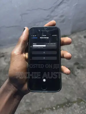 Apple iPhone 7 128 GB Black