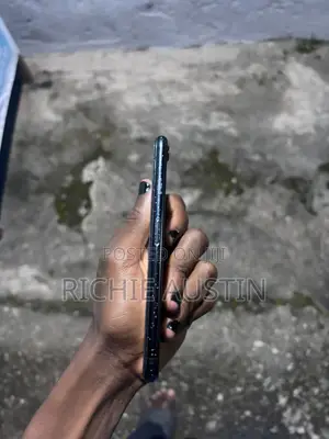 Apple iPhone 7 128 GB Black
