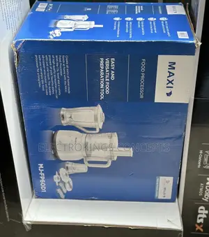 Maxi Food Processor With Blender and Extra Cup