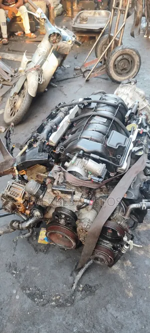 Complete Engine and Transmission Jeep Cherokee 2015 Model 5.7 L