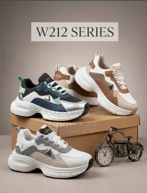 Unisex Sneakers