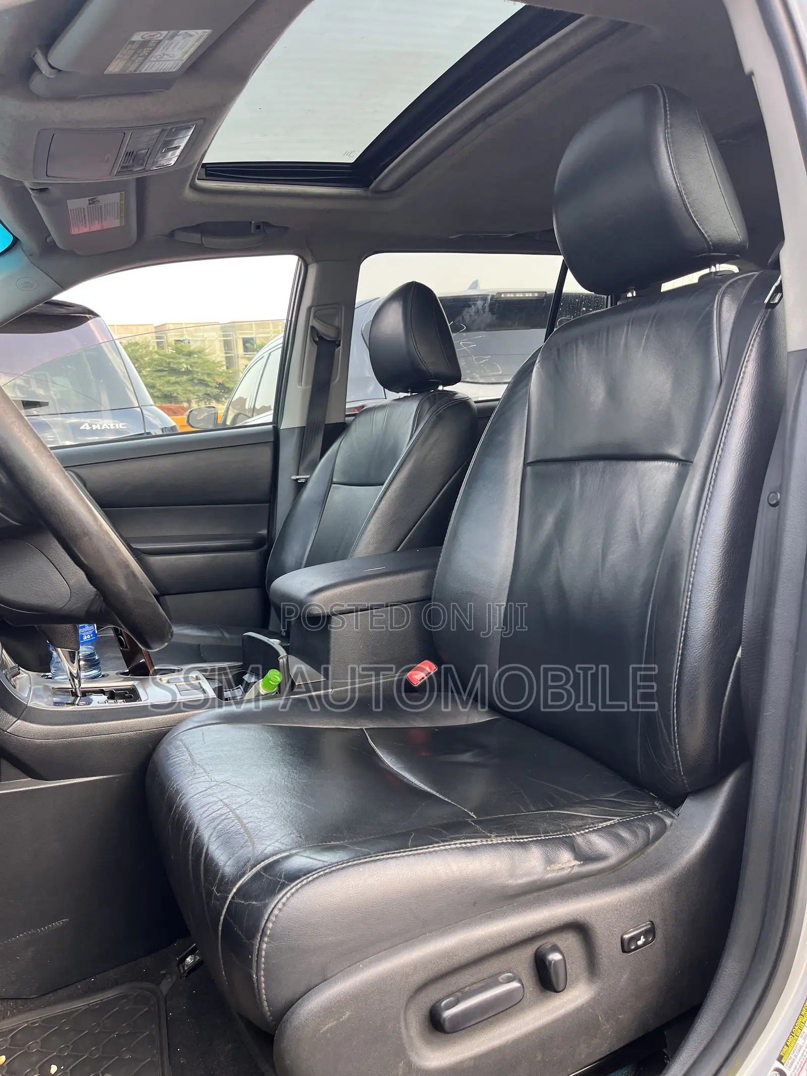 Toyota Highlander SE 2012 Silver