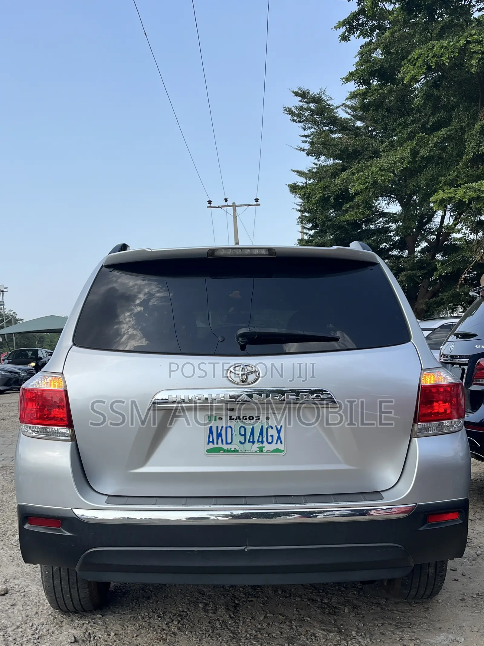Toyota Highlander SE 2012 Silver