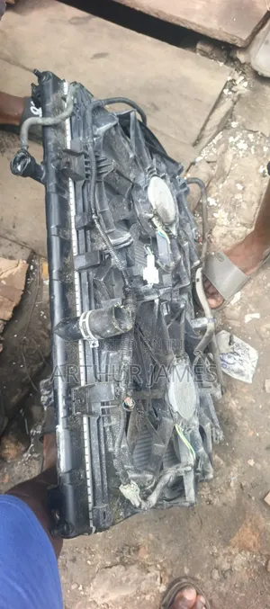 Radiator Nissan Rouge 2014/2017