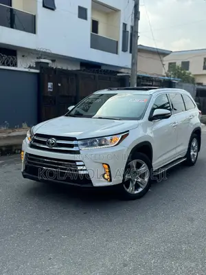 Toyota Highlander Limited Platinum V6 4x4 (3.5L 6cyl 6A) 2016 White